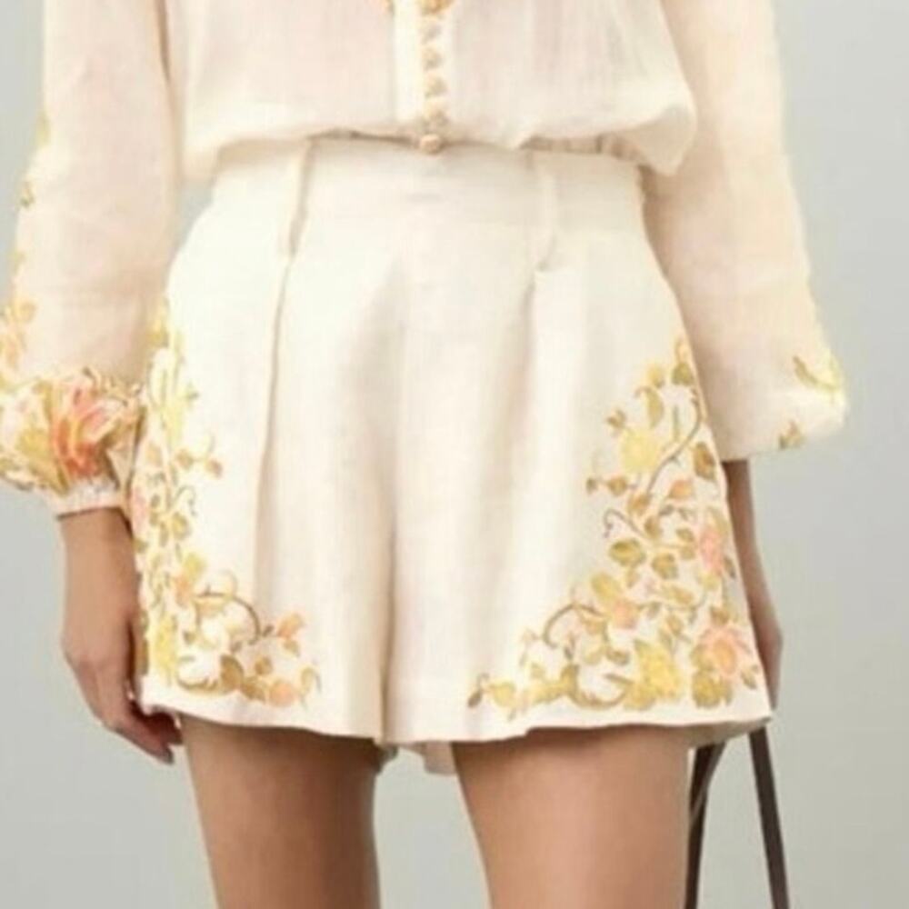 Kate Ford Noaea Dream white floral Shorts size  2-4
